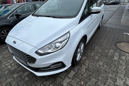 Ford Galaxy 62.000 km 27.400 &euro; Saalfeld 07318