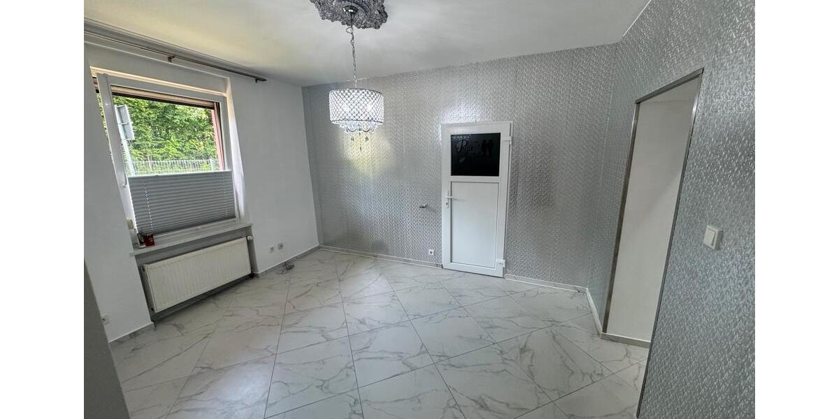 Einfamilienhaus Neunkirchen - 6 Zimmer, 183 m&sup2;, 220.000&euro; | Angebot:26824250