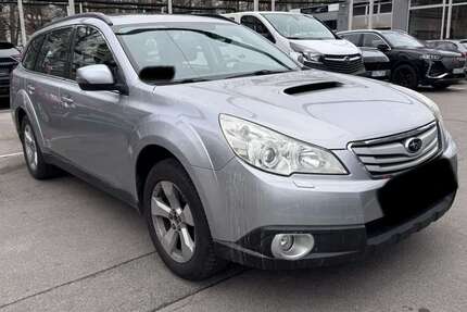 Subaru OUTBACK 243.000 km 3.499 &euro; München 80807