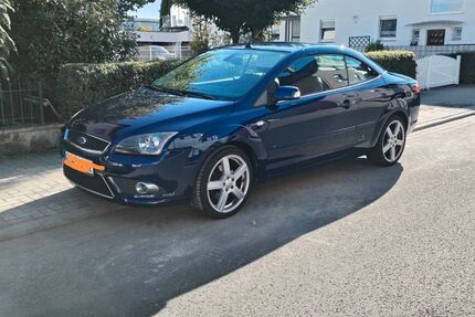 Ford Focus 142.000 km 3.989 € Linden 35440