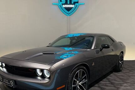 Dodge Challenger 97.000 km 29.500 &euro; Alfter 53347