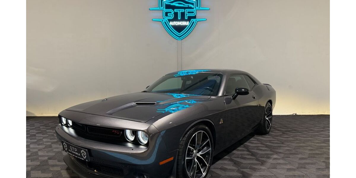 Dodge Challenger 97.000 km 29.500 &euro; Alfter 53347