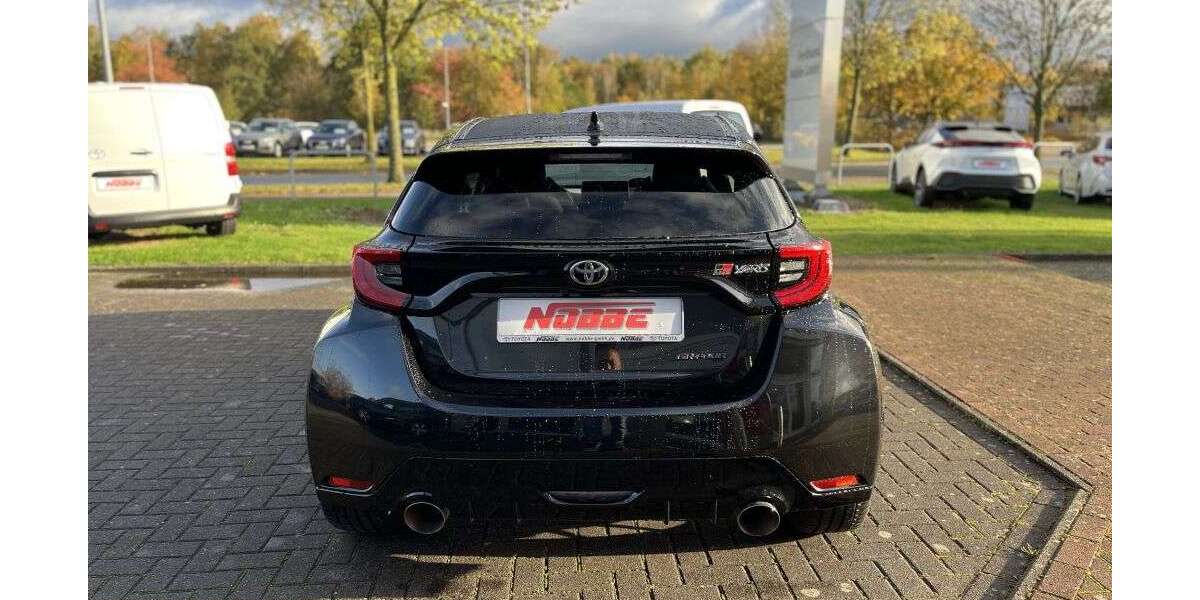Toyota Yaris 23.500 km 32.500 &euro; Nienburg 31582
