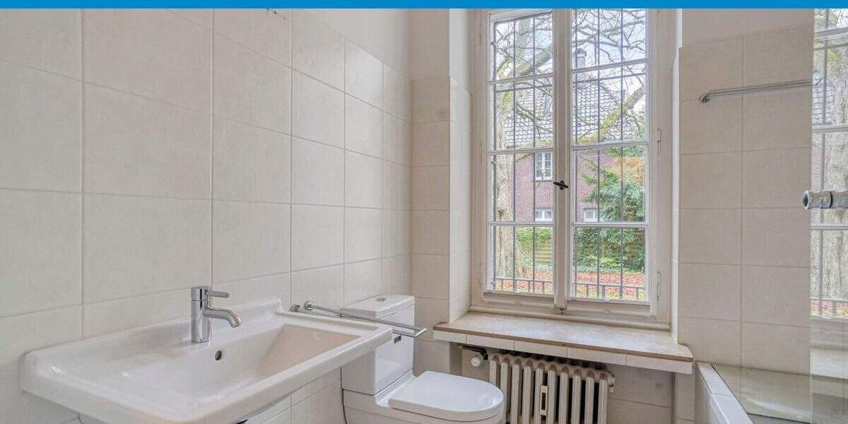 Mehrfamilienhaus, Wohnhaus Wuppertal Vohwinkel - 8 Zimmer, 338 m&sup2;, 800.000&euro; | Angebot:24763323