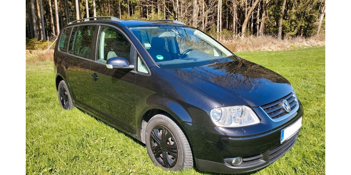 VW Touran 210.000 km 4.400 &euro; Holzgünz 87752