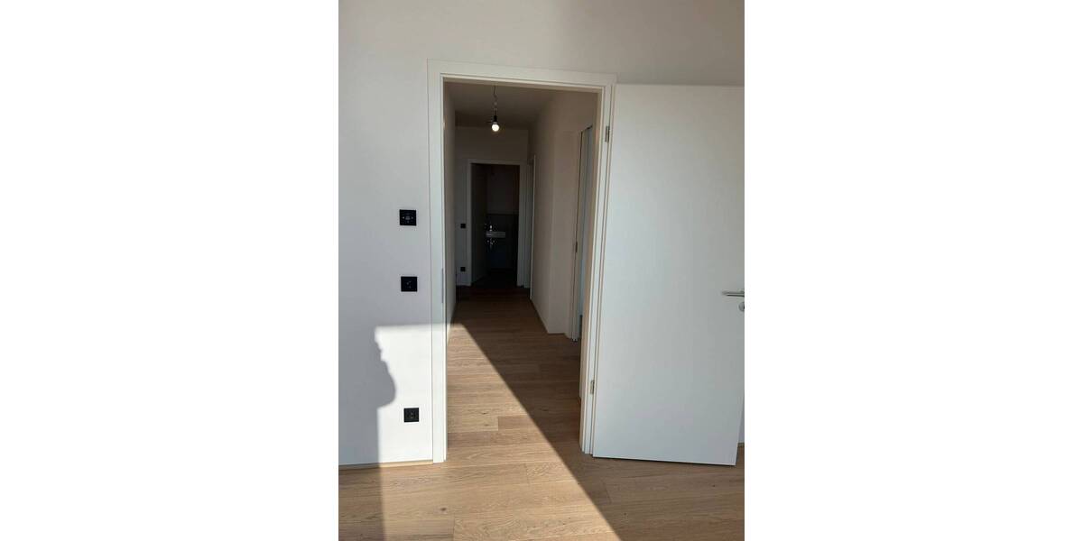 Etagenwohnung Mainz Neustadt - 3 Zimmer, 90 m&sup2;, 2.200&euro; | Angebot:25928936