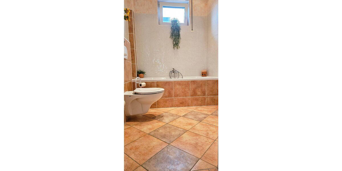 Einfamilienhaus Wegberg Merbeck - 9 Zimmer, 213 m&sup2;, 599.500&euro; | Angebot:26290466