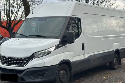 IVECO Andere 215.000 km 12.990 € Darmstadt 64293