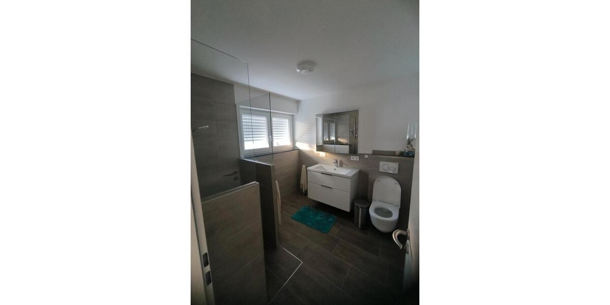 Etagenwohnung Radolfzell am Bodensee - 3 Zimmer, 74 m&sup2;, 1.200&euro; | Angebot:26475884