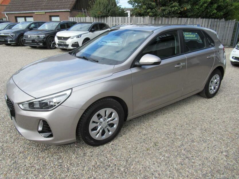 Hyundai i30 55.800 km 11.950 € Gettorf 24214