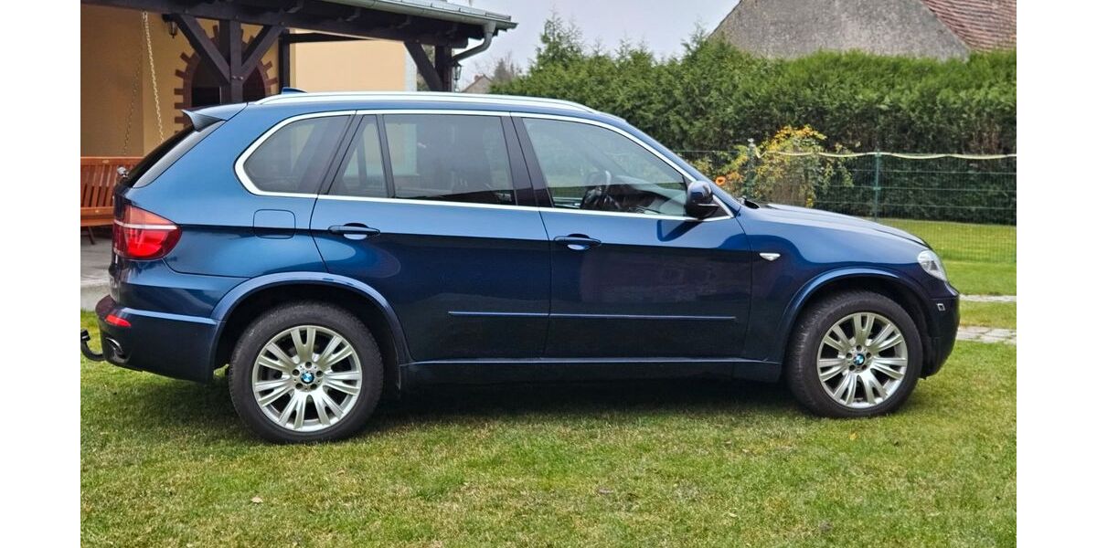 BMW X5 168.000 km 15.900 &euro; Leddin 16845