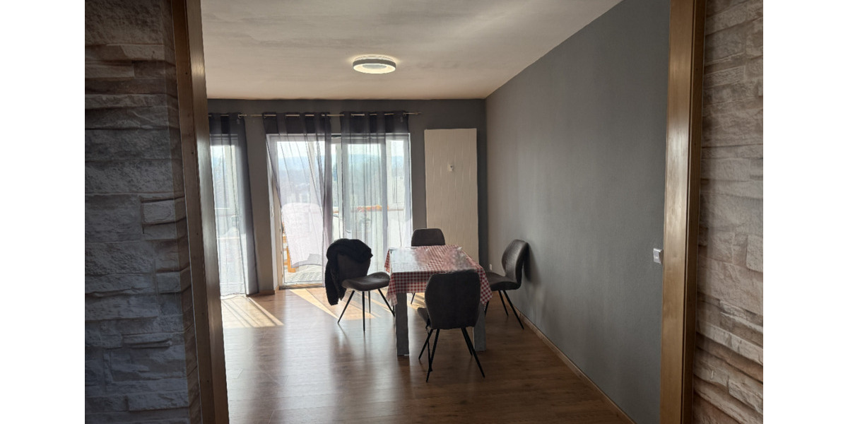 Etagenwohnung Groß-Umstadt Umstadt - 3 Zimmer, 104 m&sup2;, 1.150&euro; | Angebot:25407900