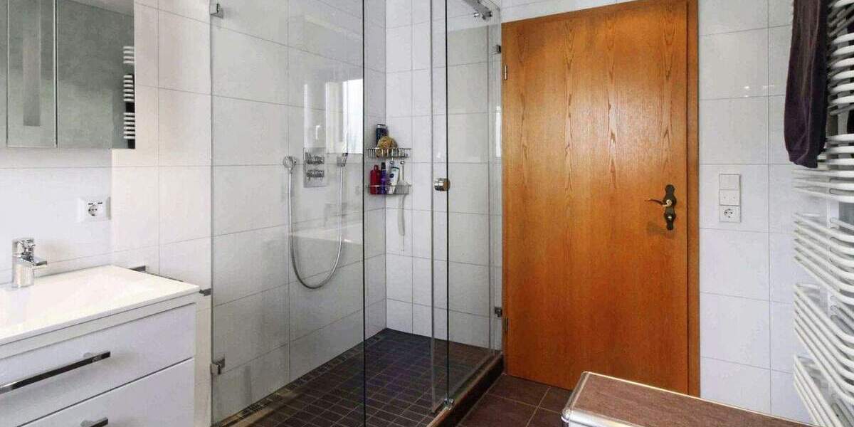 Einfamilienhaus Karlsbad Langensteinbach - 5 Zimmer, 529.000&euro; | Angebot:25864464