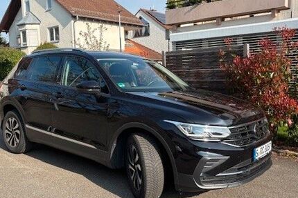 VW Tiguan 98.200 km 22.900 &euro; Stuttgart 70599