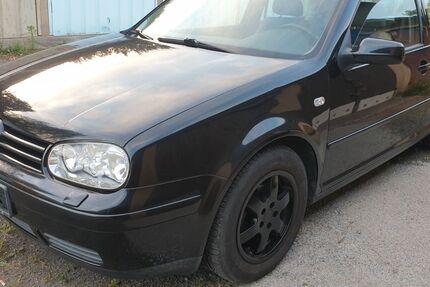 VW Bora 184.638 km 999 &euro; Haselbachtal 01920