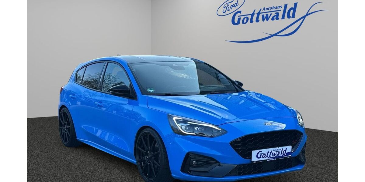 Ford Focus 19.450 km 31.290 &euro; Luckenwalde 14943