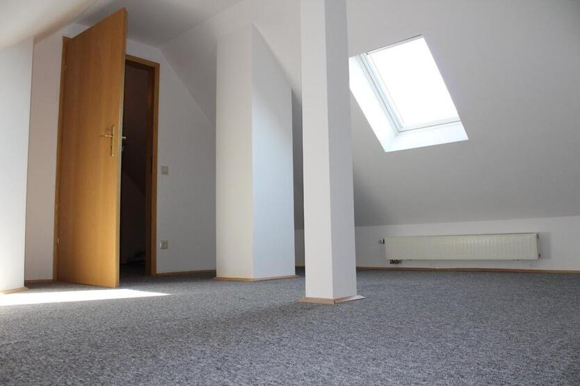 Freistehendes Ein- oder Zweifamilienhaus, Provisionsfrei!!!