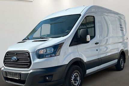 Ford Transit 82.248 km 9.499 &euro; Berlin 12681