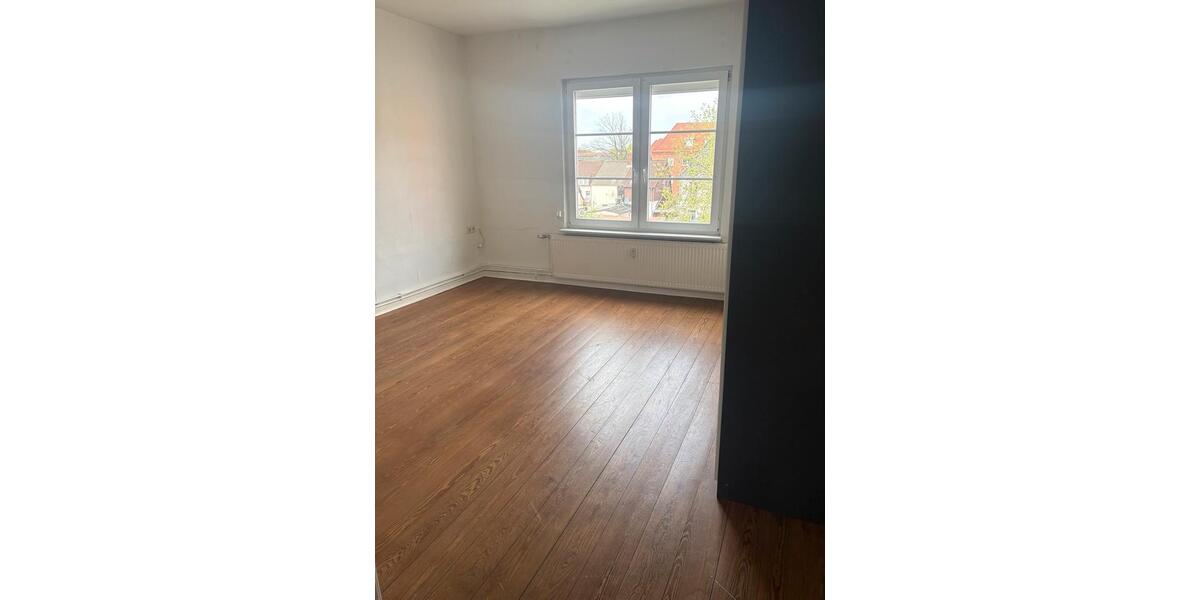 Etagenwohnung Neumünster Böcklersiedlung - 2 Zimmer, 60 m&sup2;, 665&euro; | Angebot:25791693