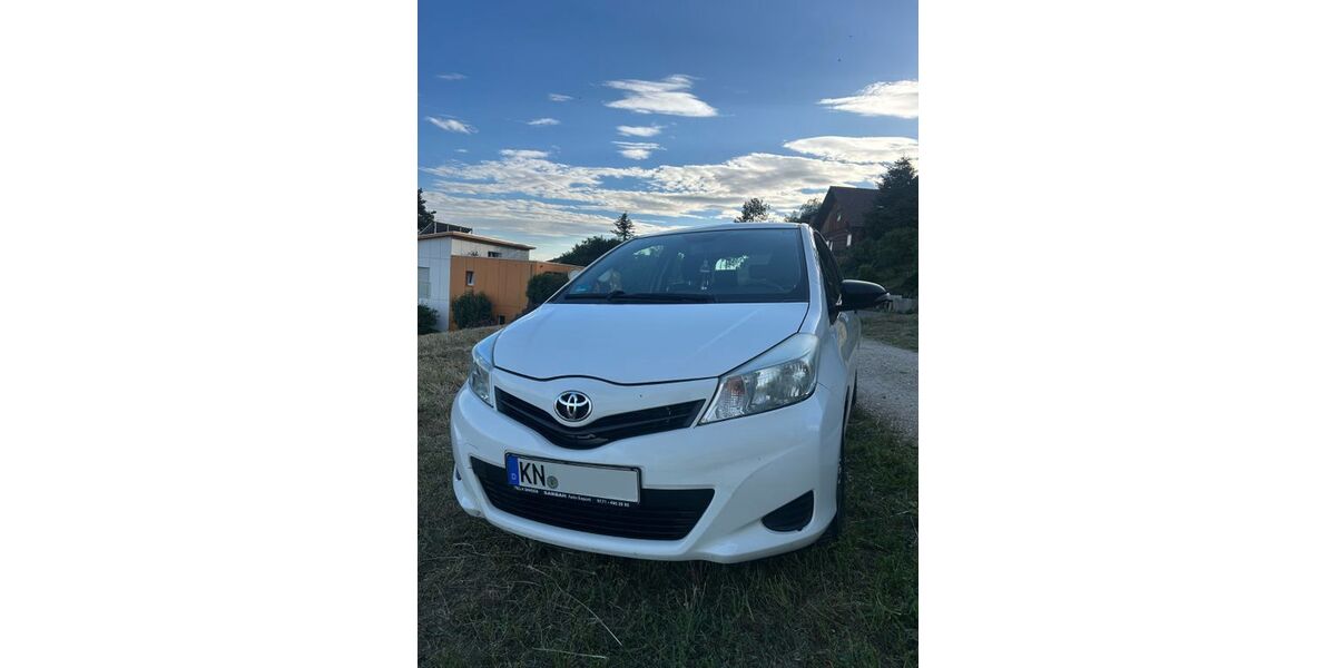 Toyota Yaris 137.000 km 4.500 &euro; Worblingen 78239