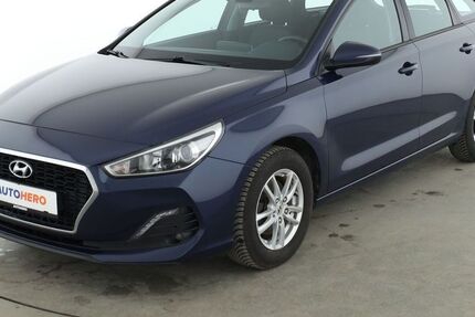 Hyundai i30 74.388 km 12.660 &euro; Dresden 01187