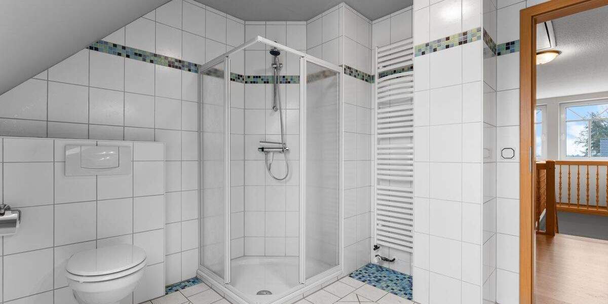 Einfamilienhaus Blomberg - 5 Zimmer, 155 m&sup2;, 399.000&euro; | Angebot:25679589