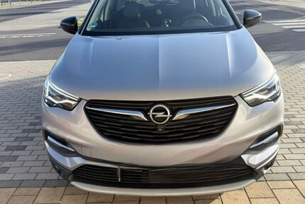 Opel Grandland (X) 132.000 km 15.400 &euro; Hanau 63452