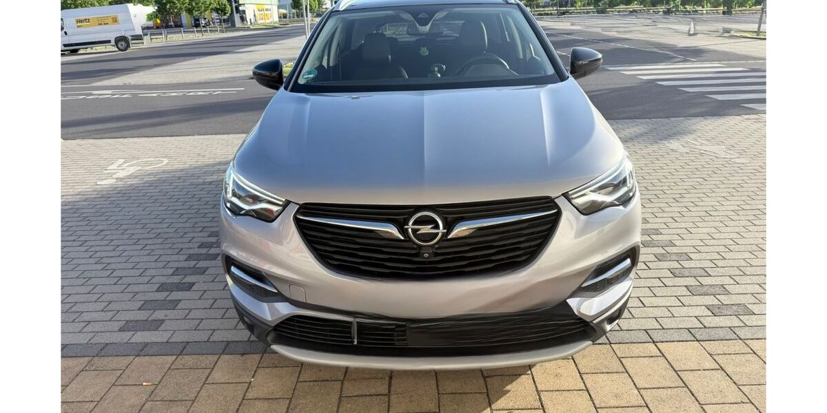 Opel Grandland (X) 132.000 km 15.400 &euro; Hanau 63452