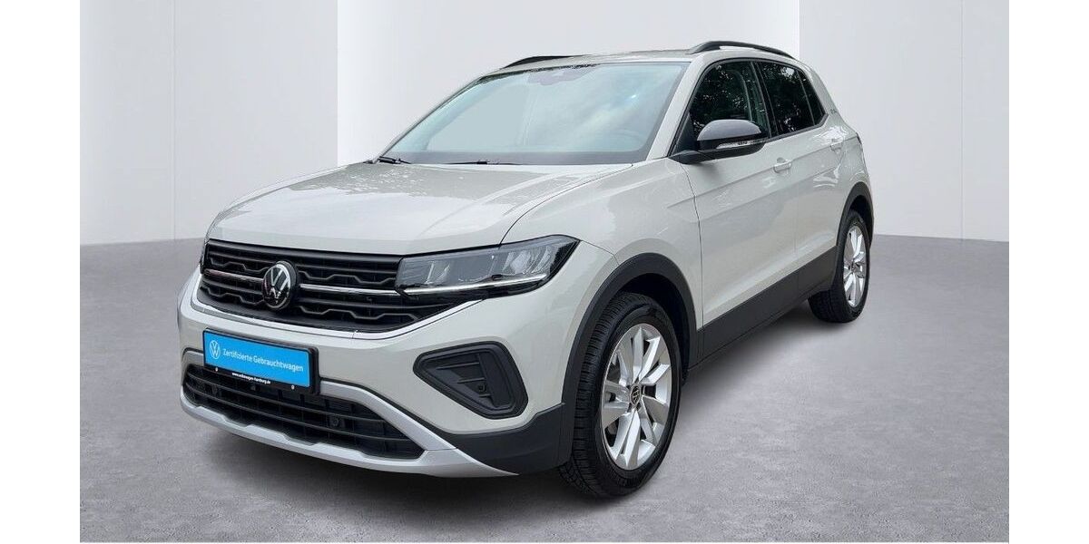 VW T-Cross 2.261 km 24.555 &euro; Hamburg 22303