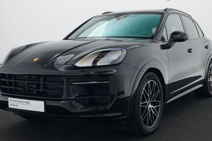 Porsche Cayenne 5.000 km 152.900 &euro; Groningen 9723 