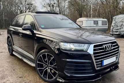 Audi Q7 142.775 km 37.500 € München 81249