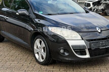 Renault Megane 215.093 km 2.490 &euro; Aachen 52068