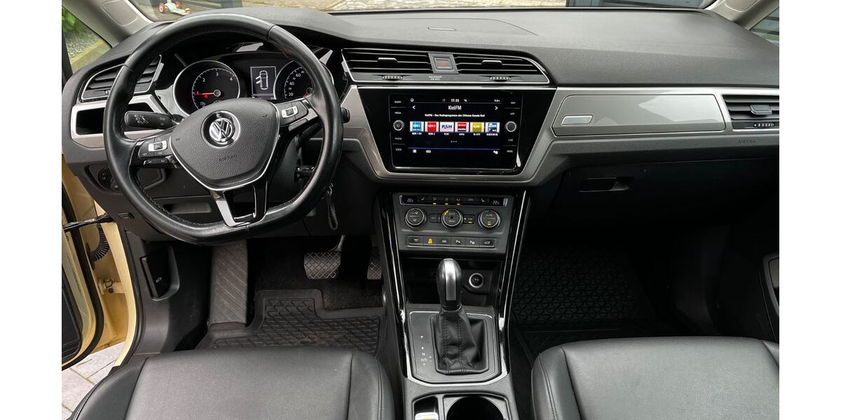 VW Touran 411.000 km 7.500 &euro; Eutin 23701