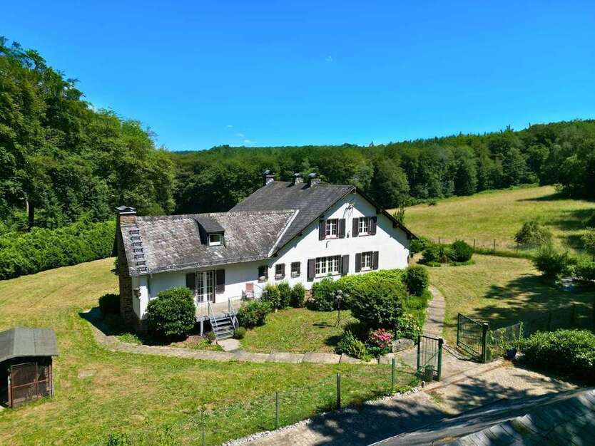 Haus zum Kaufen in Osterspai 1.649.000 € 272 m²