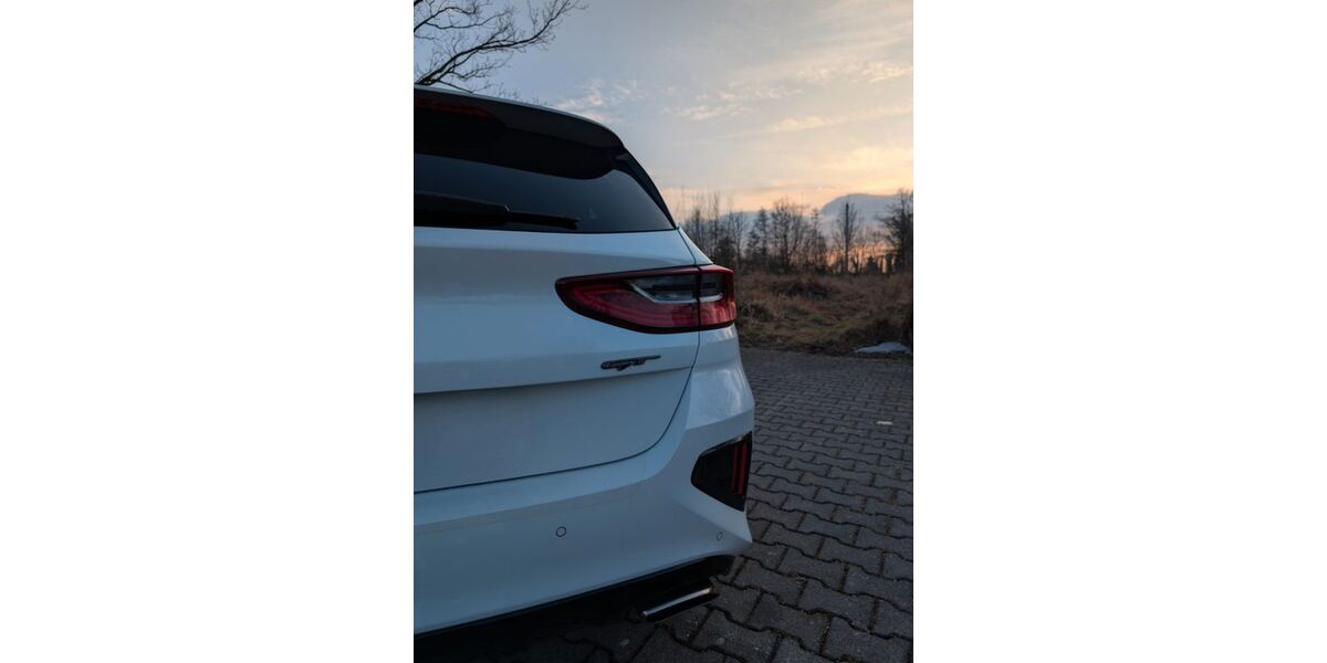 Kia ceed / Ceed 88.000 km 19.100 &euro; Friedrichshafen 88045