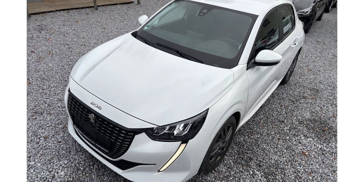 Peugeot 208 46.216 km 14.890 &euro; Paderborn 33104
