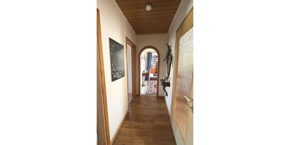 Zweifamilienhaus mit Terrasse, Garten und Garage 7 zimmer