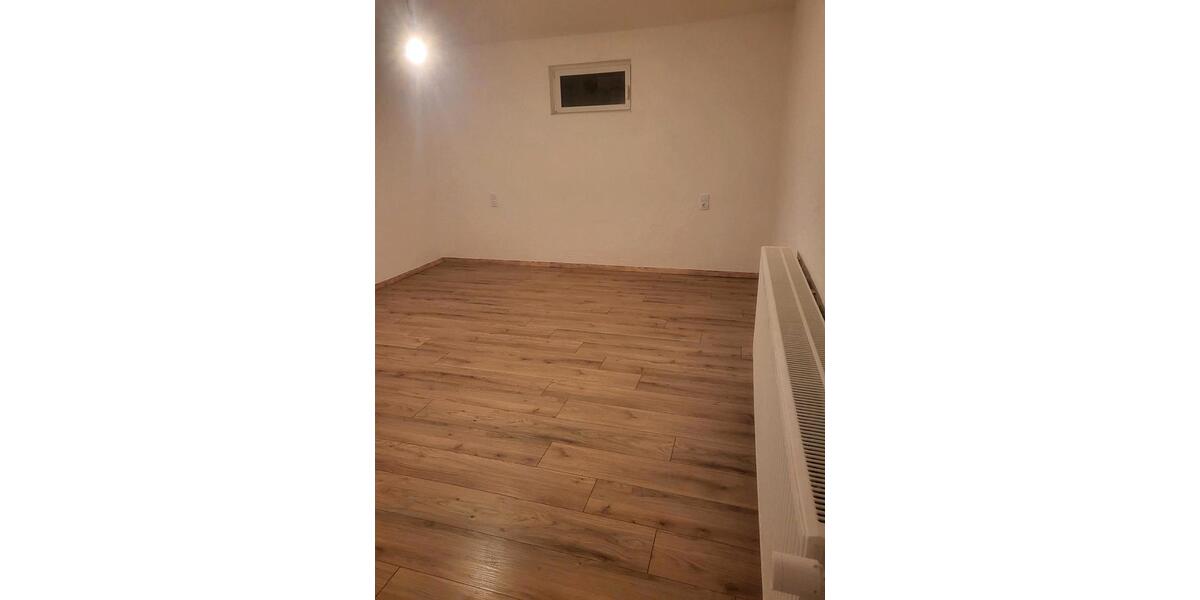Erdgeschoßwohnung Neuhütten - 3 Zimmer, 93 m&sup2;, 700&euro; | Angebot:26374355
