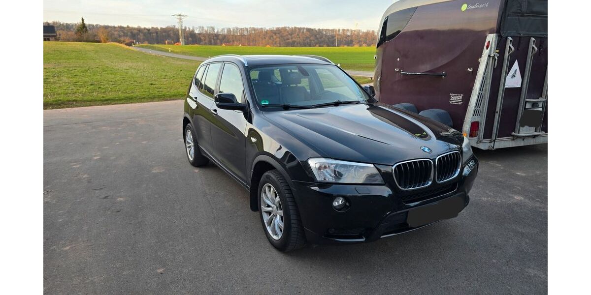 BMW X3 275.000 km 6.490 &euro; Twistetal 34477