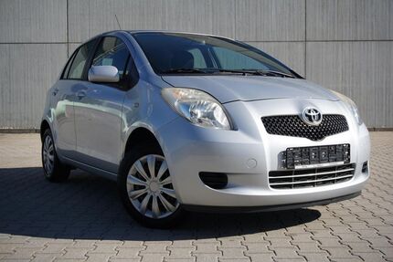 Toyota Yaris 59.980 km 4.950 &euro; Parkstetten 94365