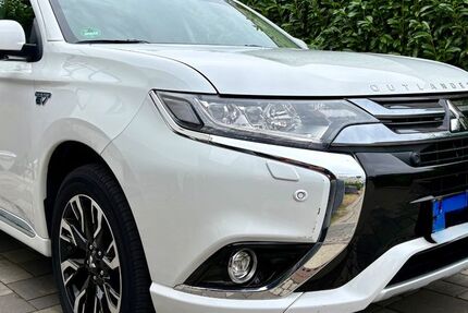 Mitsubishi Plug-in Hybrid Outlander 115.000 km 15.950 &euro; Markkleeberg 04416