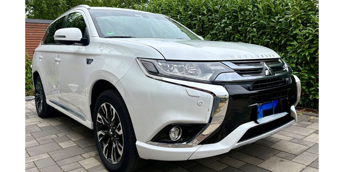 Mitsubishi Plug-in Hybrid Outlander 115.000 km 16.750 &euro; Markkleeberg 04416