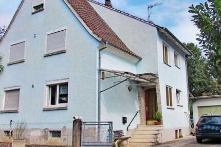 Haus zum Kaufen in Östringen 298.000 € 147 m² 10 zimmer