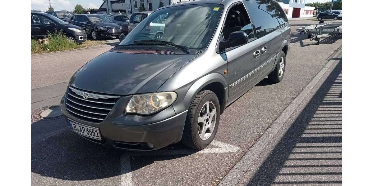 Chrysler Voyager 309.000 km 2.999 &euro; Sachsenheim 74343