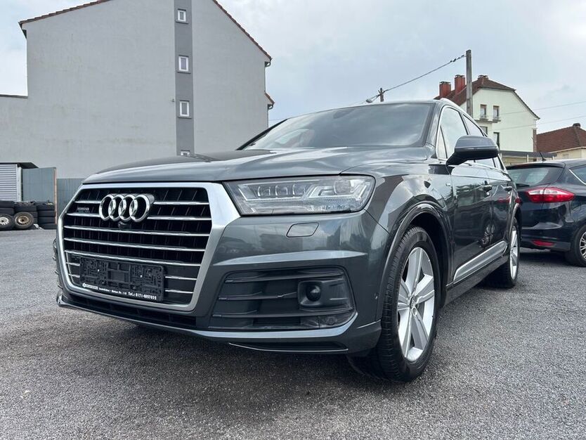 Q7