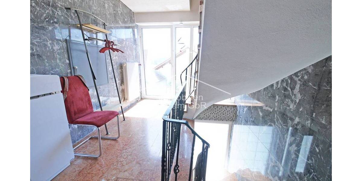 Mehrfamilienhaus, Wohnhaus Greding - 7 Zimmer, 229 m&sup2;, 300.000&euro; | Angebot:26487598