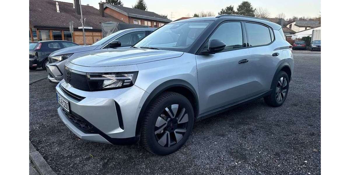 Opel Frontera 2.000 km 27.490 &euro; Viersen 41748