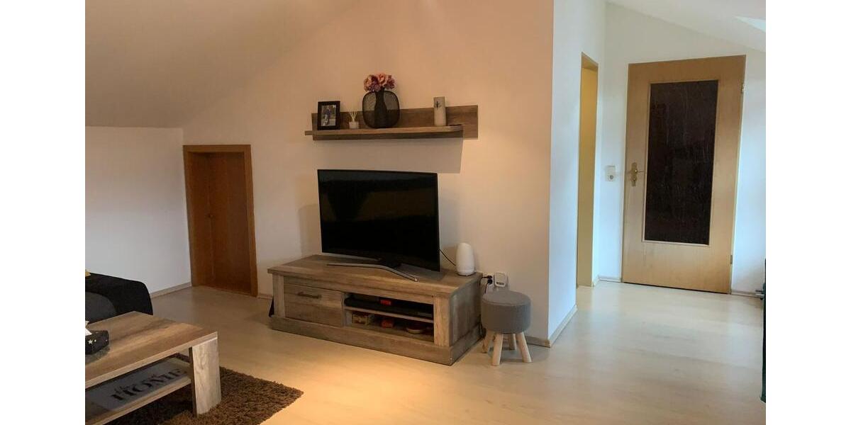 Dachgeschoßwohnung Viechtach - 1 Zimmer, 37 m&sup2;, 370&euro; | Angebot:25143217