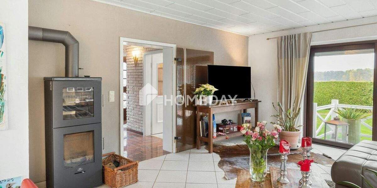 Familienidylle am Feldrand - großzügiges EFH mit Einliegerwohnung und Gartenparadies 5 zimmer