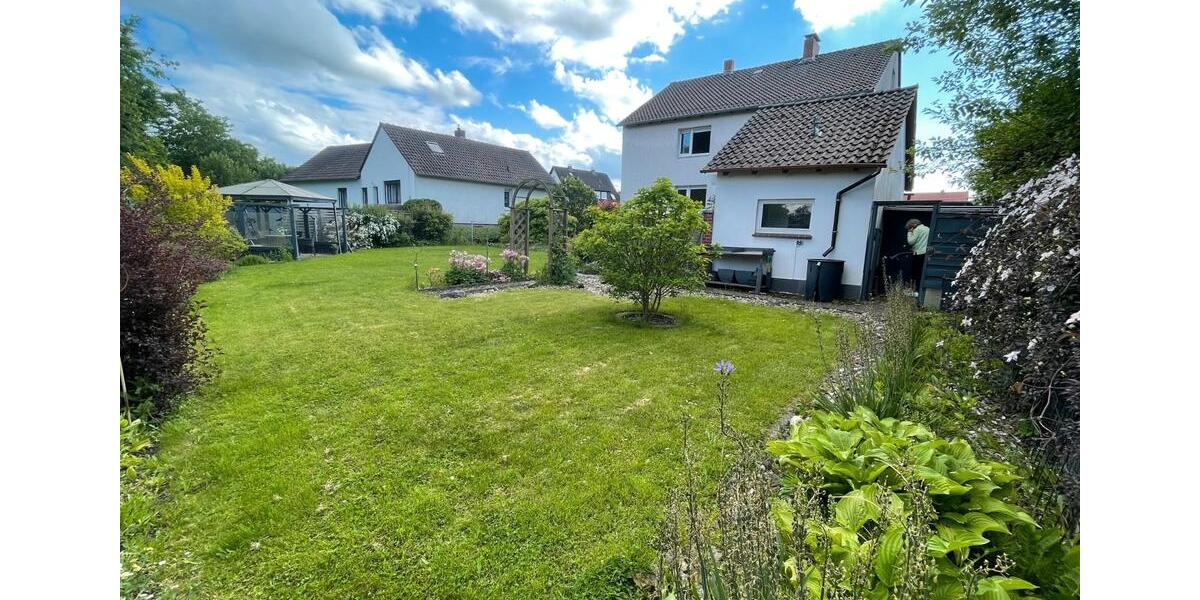 Einfamilienhaus Vechelde - 7 Zimmer, 161 m&sup2;, 395.000&euro; | Angebot:26750355